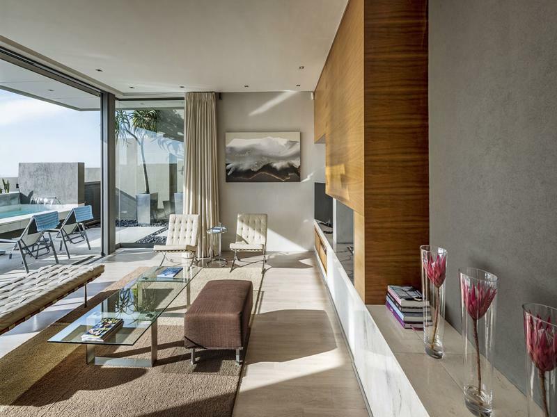Blue Views Penthouse Beachfront Apartment With Pool Kapstaden Eksteriør billede
