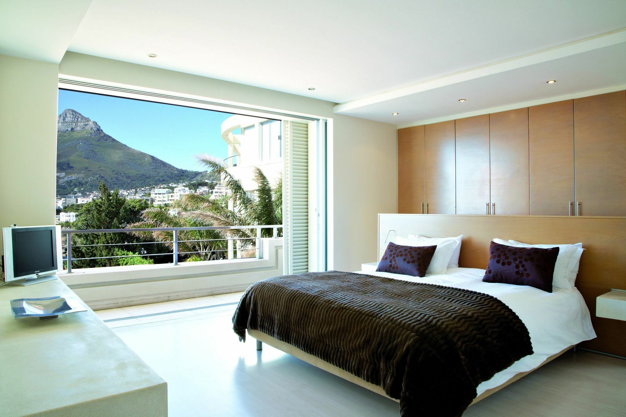 Blue Views Penthouse Beachfront Apartment With Pool Kapstaden Eksteriør billede