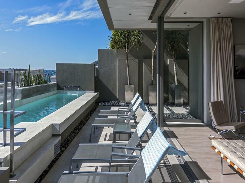 Blue Views Penthouse Beachfront Apartment With Pool Kapstaden Eksteriør billede